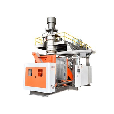 ¿Cuál es el rango de control de temperatura de una máquina de moldeo por sopl...